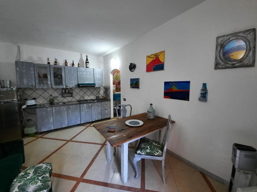 La Casa Nella Roccia Apartment Naples Exterior photo